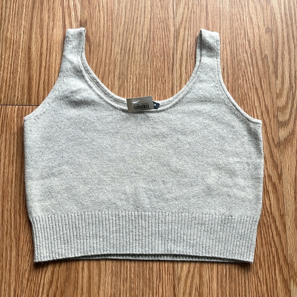 Brandy Melville top